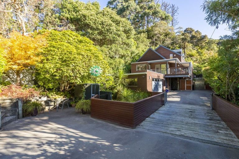 Photo of property in 93 Norton Park Grove, Waterloo, Lower Hutt, 5011