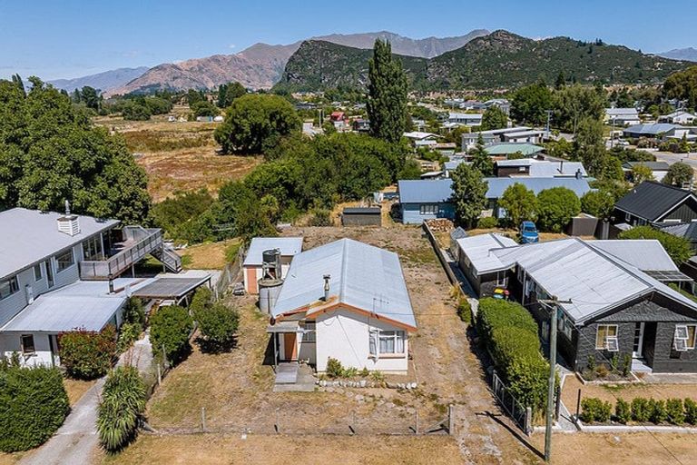 Photo of property in 18 Arklow Street, Albert Town, Wanaka, 9305