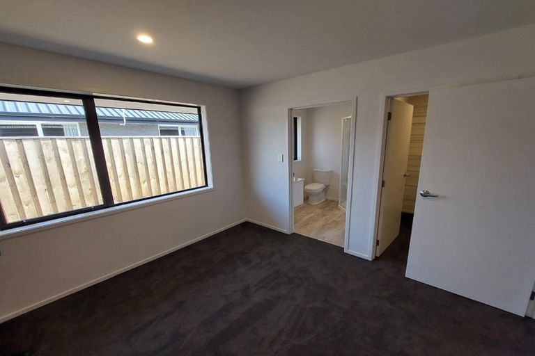 Photo of property in 14 Te Kanawa Lane, Rolleston, 7615