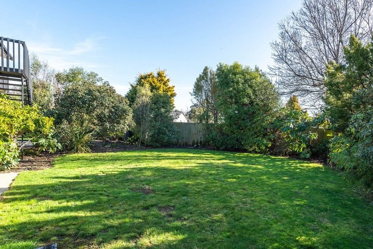 Photo of property in 4a Lakewood Drive, Burwood, Christchurch, 8083