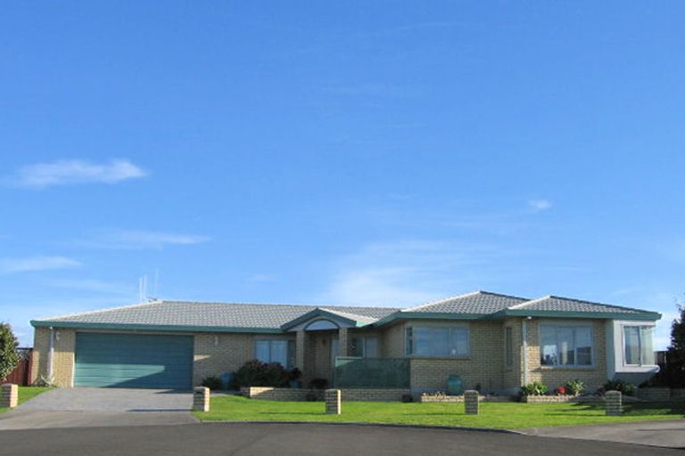 Photo of property in 6 Glenorchy Place, Nawton, Hamilton, 3200