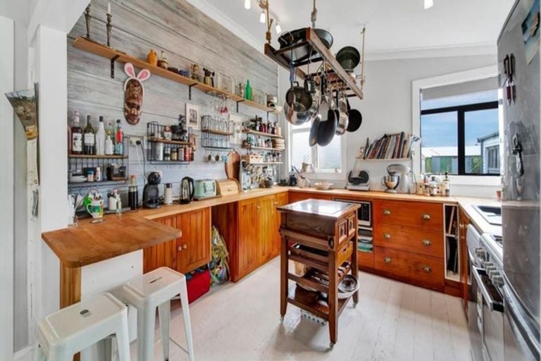 Photo of property in 137 Fairfield Road, Hawera, 4610