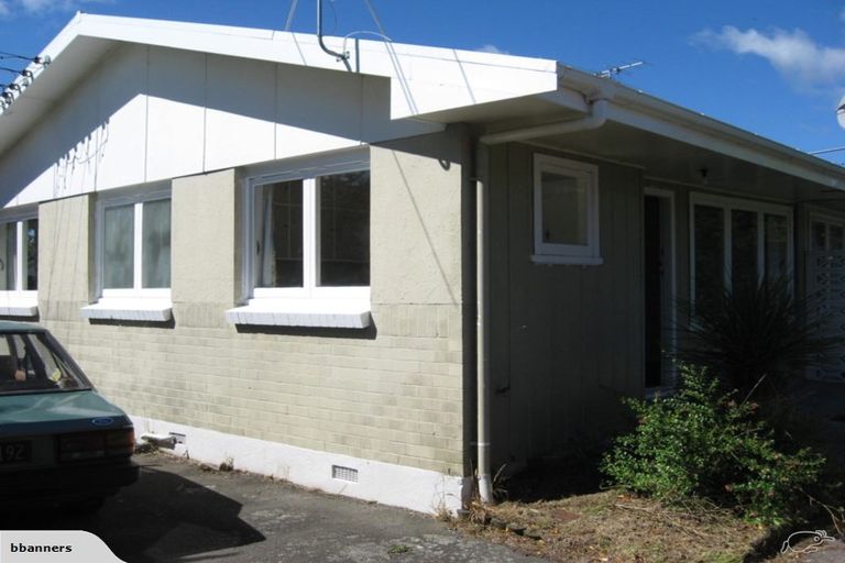 Photo of property in 1/4 Granville Street, Silverstream, Upper Hutt, 5019