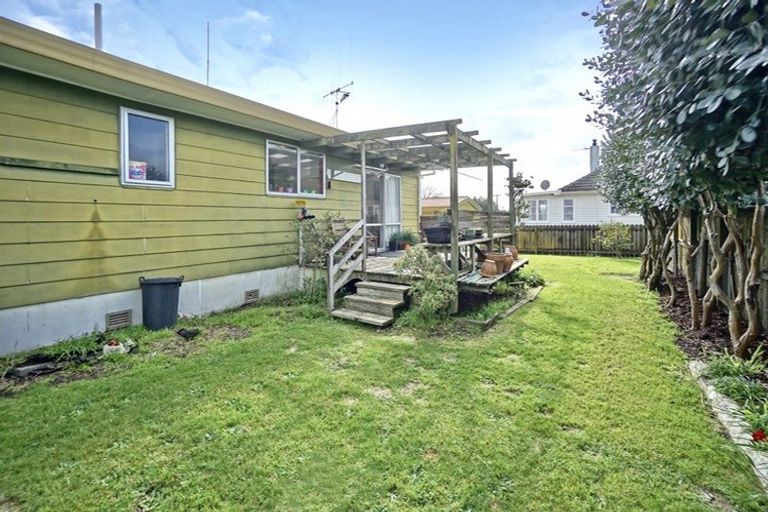 Photo of property in 1b Seddon Street, Te Puke, 3119