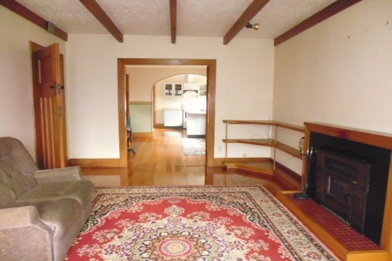 Photo of property in 27 Devon Street, Picton, 7220