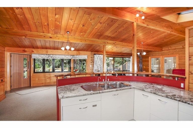 Photo of property in 412 Ponga Road, Opaheke, Papakura, 2584