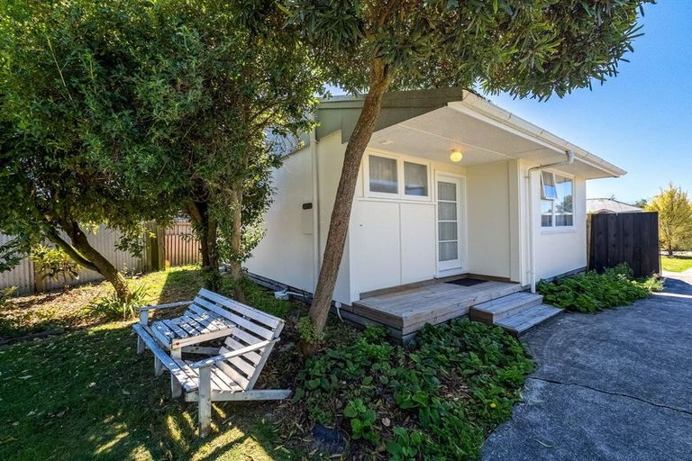 Photo of property in 10/72 Barton Street, Woolston, Christchurch, 8023