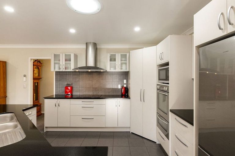 Photo of property in 9 Brancaster Place, Cambridge, 3434