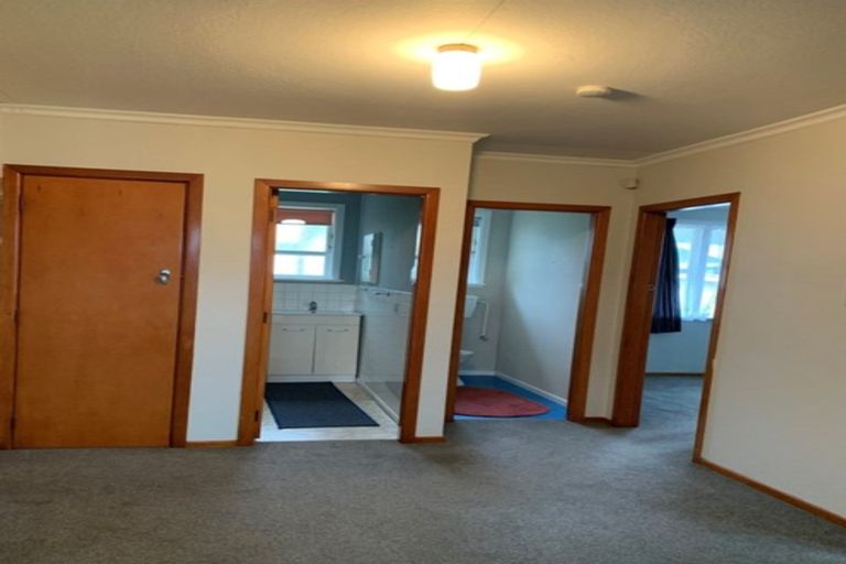 Photo of property in 43 Avenue Road, Foxton, 4814