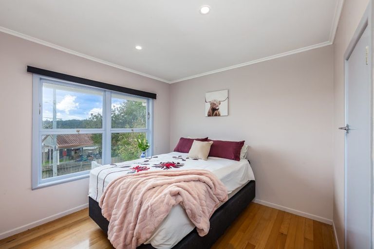 Photo of property in 2/303 Rangatira Road, Beach Haven, Auckland, 0626