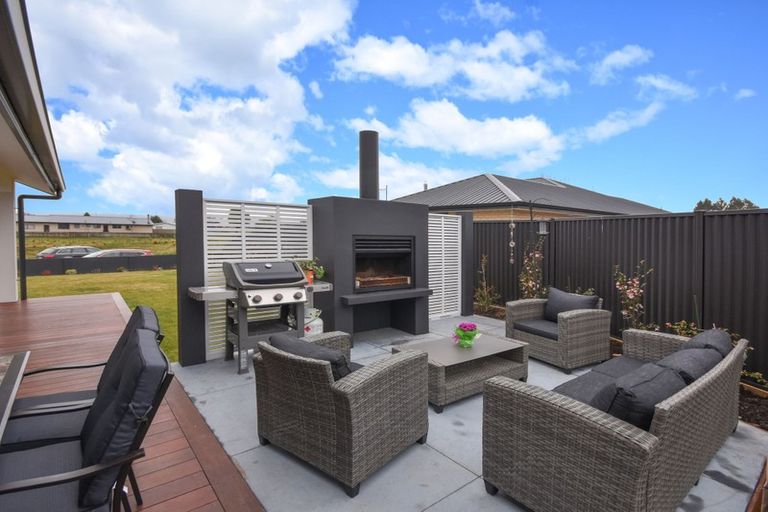 Photo of property in 48 Owhiro Avenue, Mosgiel, 9024