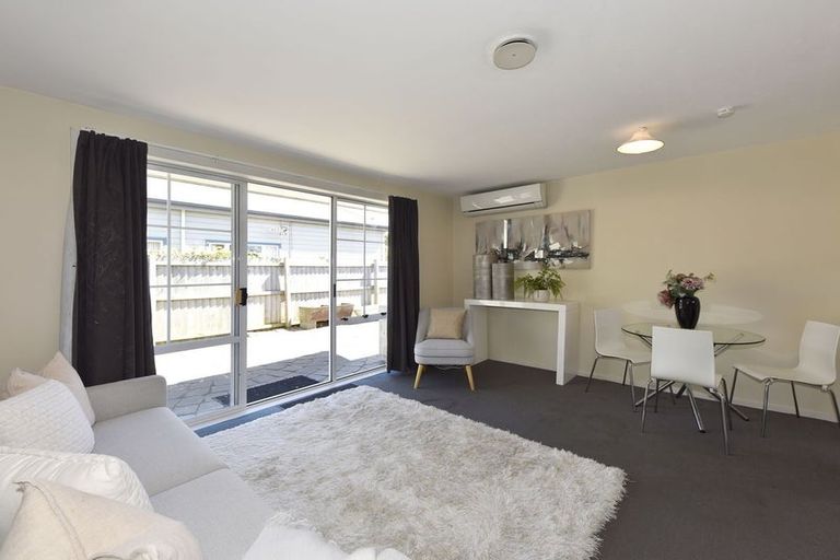 Photo of property in 1/12 Gibbon Street, Sydenham, Christchurch, 8023
