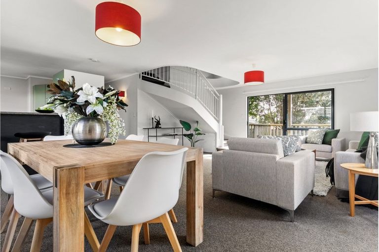 Photo of property in 50a Amberley Avenue, Te Atatu South, Auckland, 0610