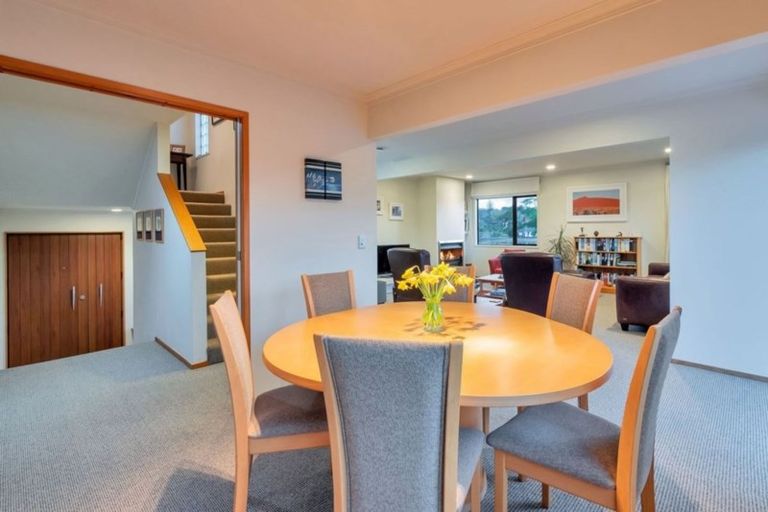 Photo of property in 9a Huntly Road, Campbells Bay, Auckland, 0630