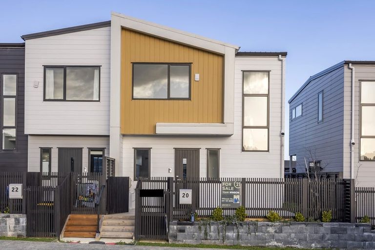 Photo of property in 20 Balthazar Road, Kumeu, 0810