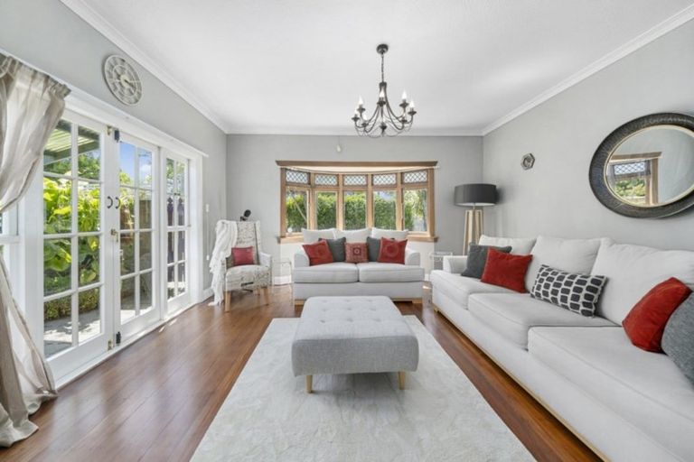 Photo of property in 69 Pine Avenue, Ebdentown, Upper Hutt, 5018