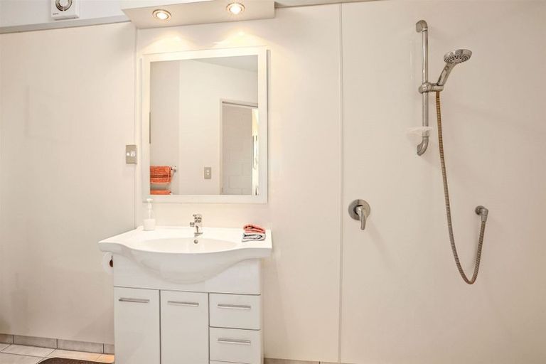 Photo of property in 117 Kidson Terrace, Cashmere, Christchurch, 8022