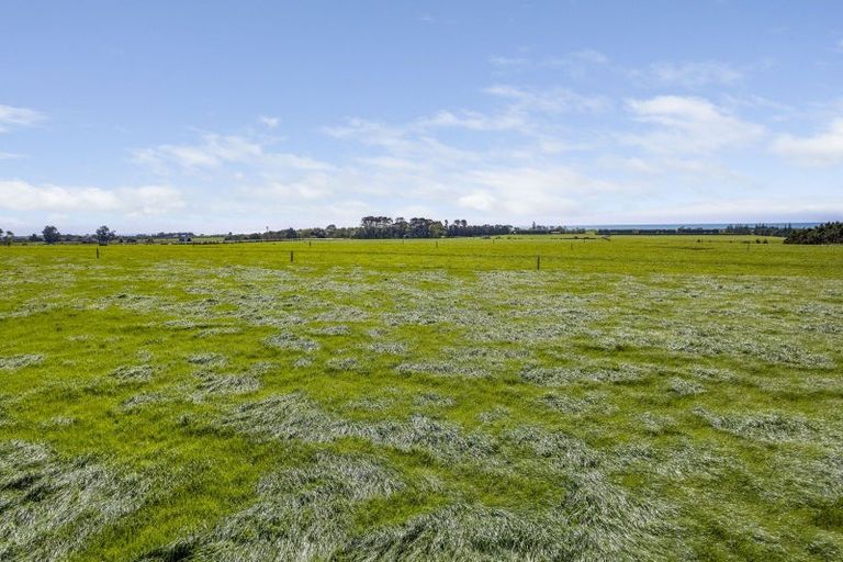 Photo of property in 50 Johnston Street, Brixton, Waitara, 4382