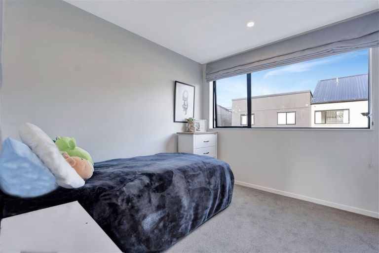 Photo of property in 17 Ivy Nola Way, Henderson, Auckland, 0612