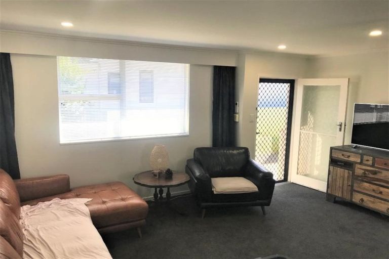 Photo of property in 1/110 Vigor Brown Street, Napier South, Napier, 4110
