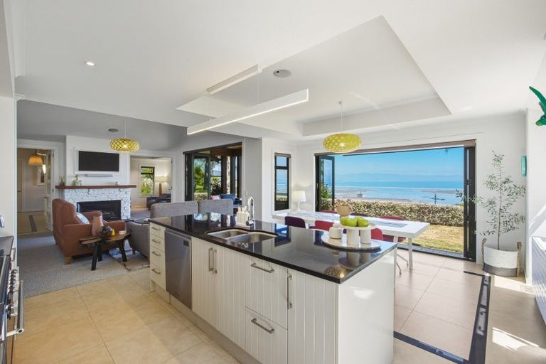 Photo of property in 5 Sunset Place, Atawhai, Nelson, 7010