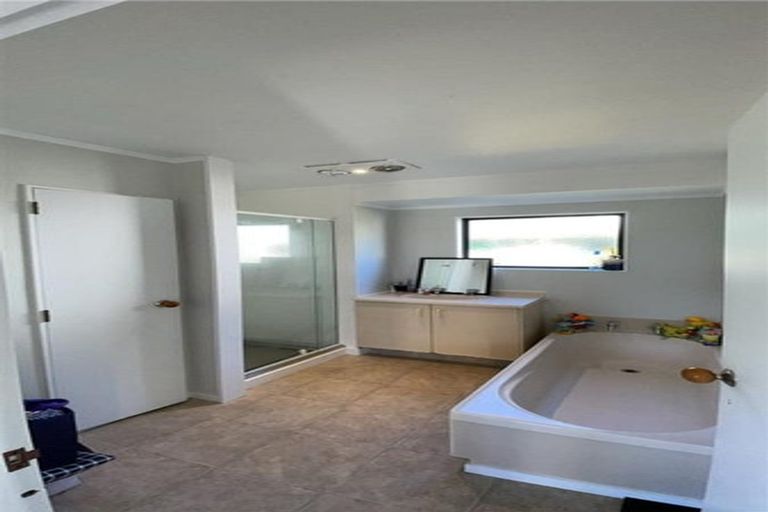 Photo of property in 92a Jonathon Street, Brookfield, Tauranga, 3110