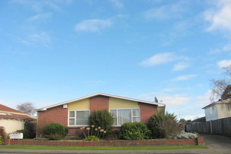 Photo of property in 2/61 Sherborne Street, St Albans, Christchurch, 8014