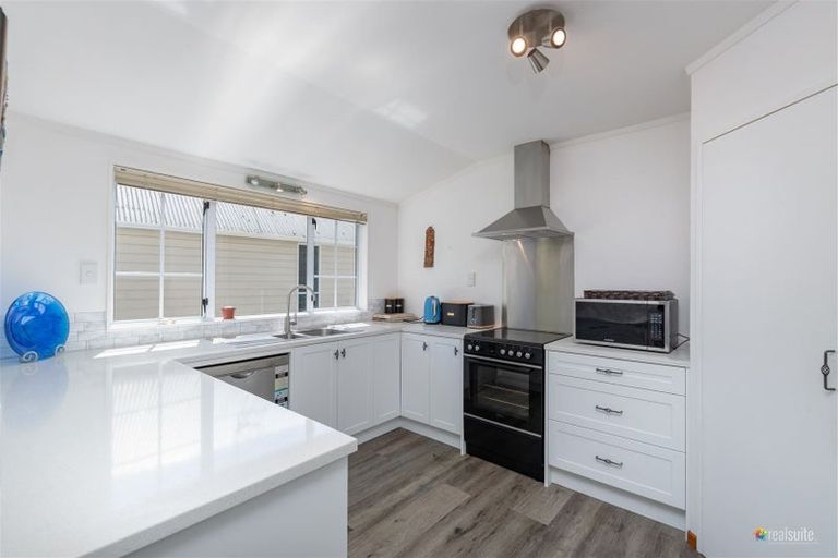 Photo of property in 153b Tirohanga Road, Tirohanga, Lower Hutt, 5010