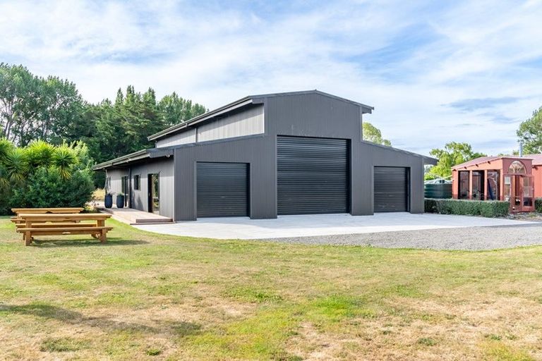 Photo of property in 210 Wards Line, Morison Bush, Greytown, 5794