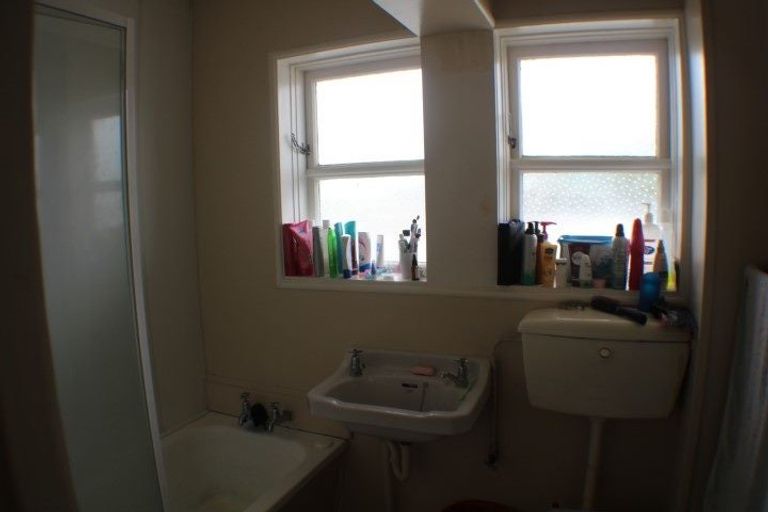 Photo of property in Wellway Flats, 45 Mcparland Street, Ebdentown, Upper Hutt, 5018