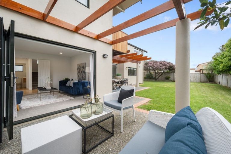 Photo of property in 37 Westerham Drive, Dannemora, Auckland, 2016