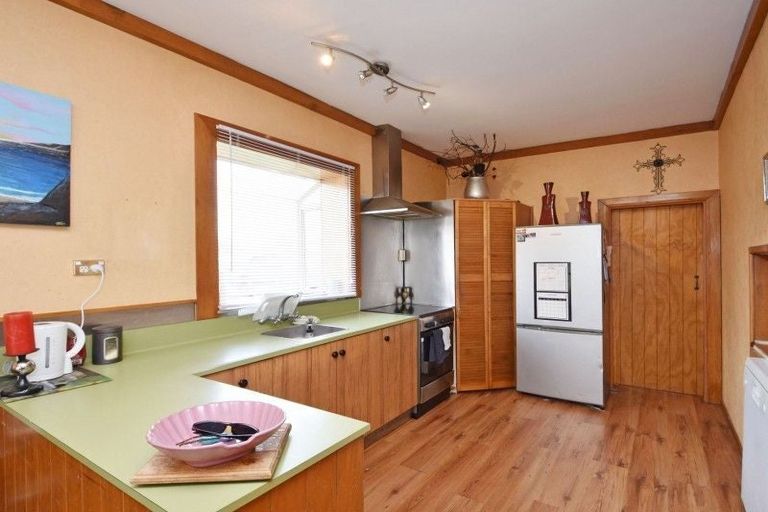 Photo of property in 73 Jenkin Street, Strathern, Invercargill, 9812