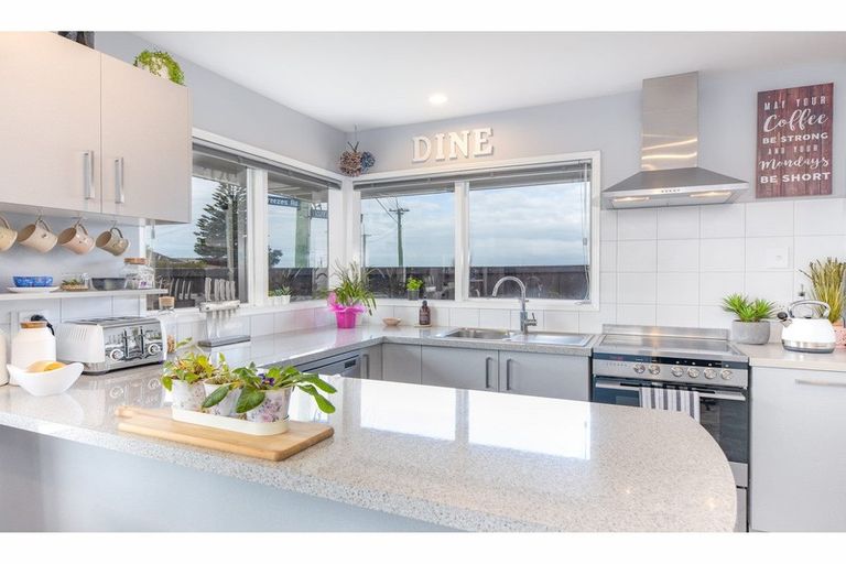 Photo of property in 416 Breezes Road, Aranui, Christchurch, 8061