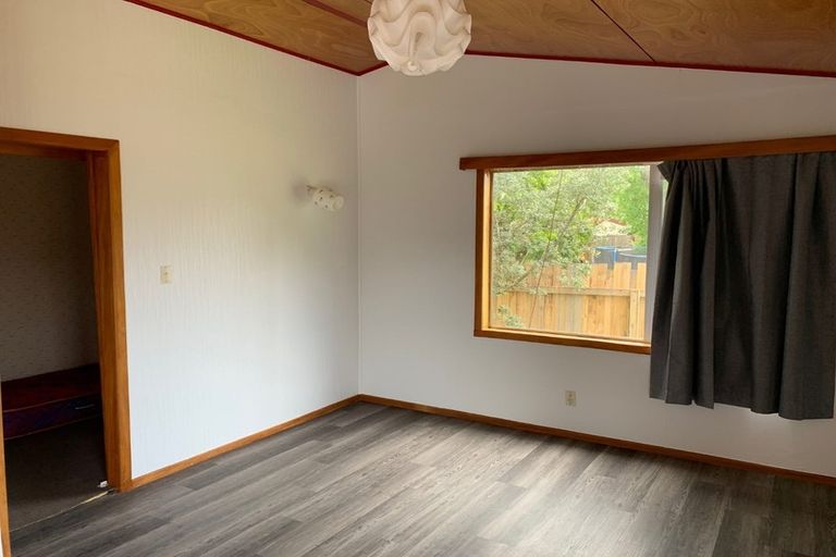 Photo of property in 186 Maunsell Road, Port Waikato, Tuakau, 2695