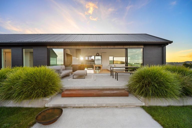 Photo of property in 32 Glenwood Grove, Whatawhata, Hamilton, 3285