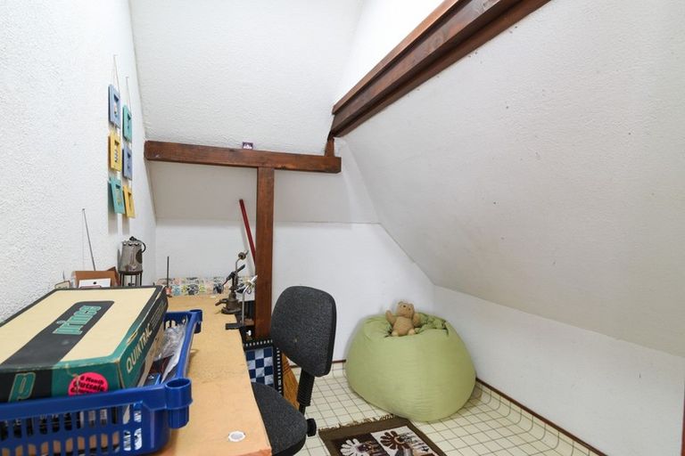 Photo of property in 207 Larnach Road, Waverley, Dunedin, 9013