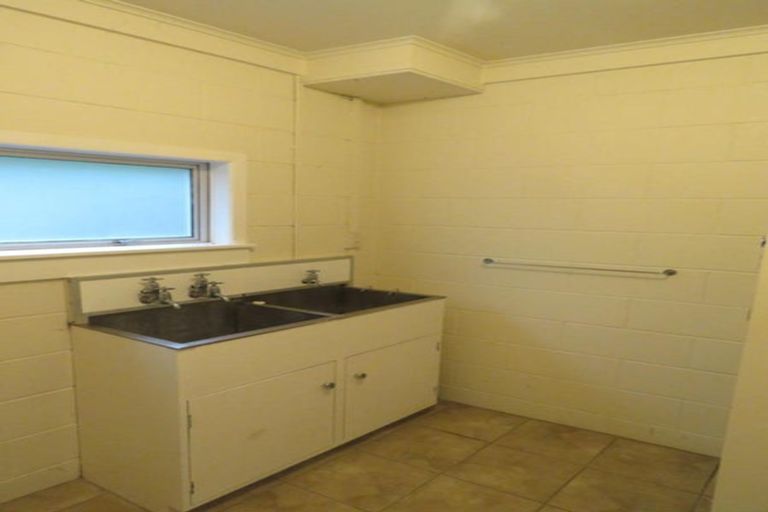 Photo of property in 29 Glen Almond Street, New Plymouth, 4310