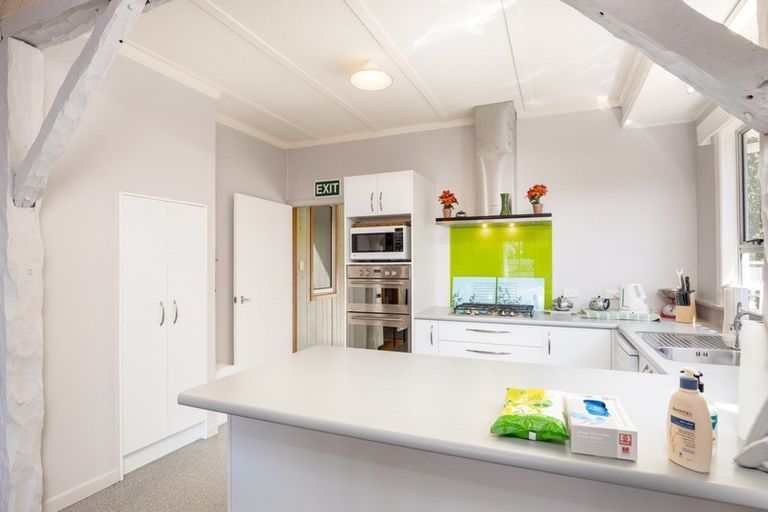 Photo of property in 429 Devon Street West, Lynmouth, New Plymouth, 4310