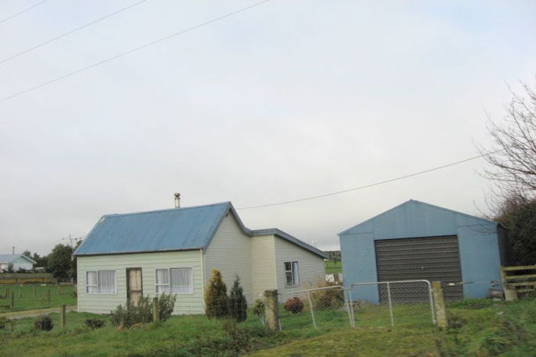 Photo of property in 67 Woodlands Cemetery Road, Woodlands, Invercargill, 9871