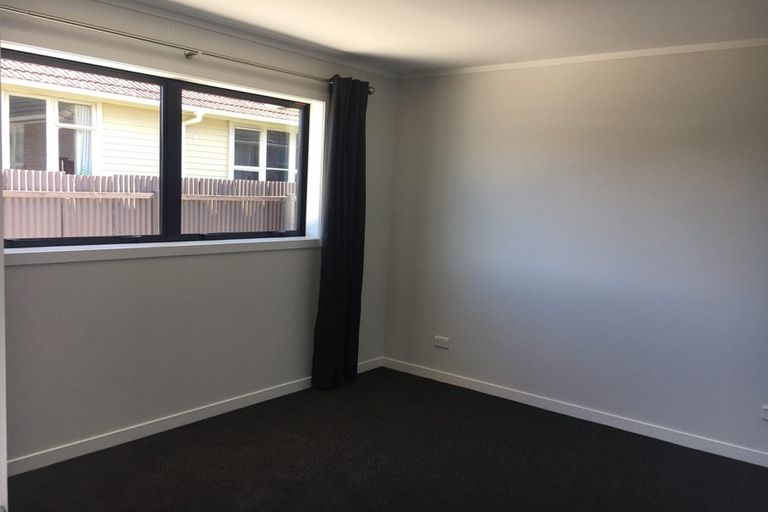 Photo of property in 1 Farmer Street, Mangere East, Auckland, 2024