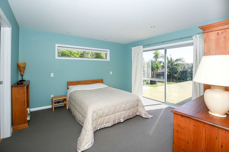 Photo of property in 8 Puka Place, Raglan, 3225