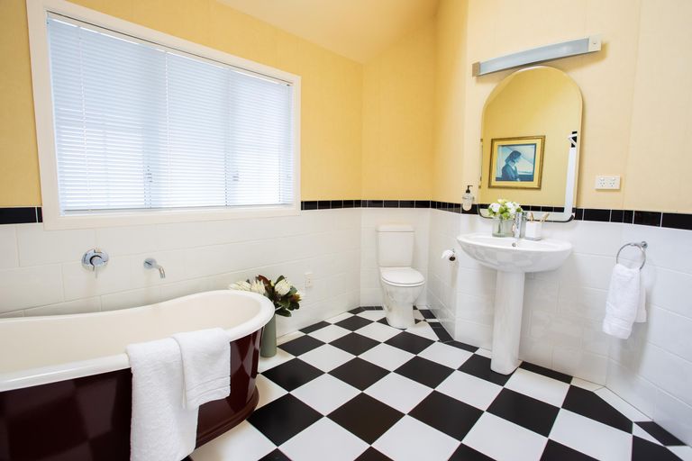 Photo of property in 2 Rexwood Estate, Carterton, 5713