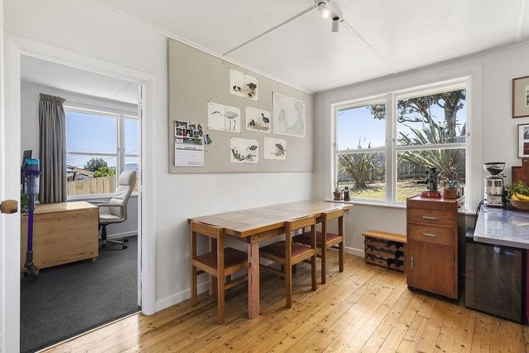 Photo of property in 25 Matatiro Street, Titahi Bay, Porirua, 5022