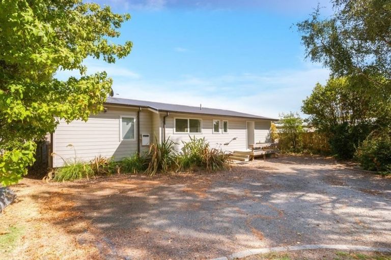 Photo of property in 50 Mahuta Road, Waitahanui, Taupo, 3378