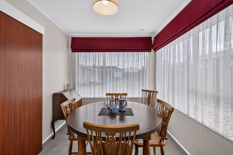 Photo of property in 1/22 Avondale Road, Taradale, Napier, 4112