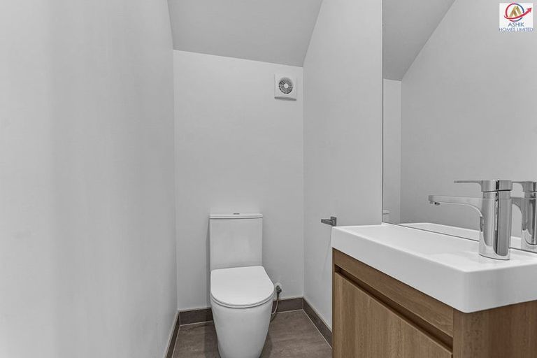 Photo of property in 26b Cape Road, Mangere, Auckland, 2022