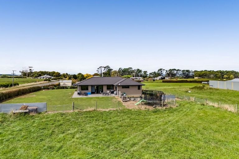 Photo of property in 657 Eltham Road, Mangatoki, Stratford, 4391