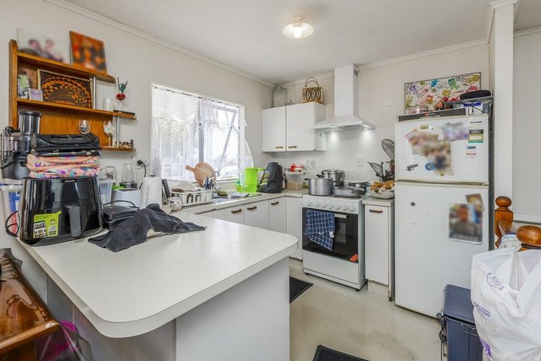 Photo of property in 26f Christmas Road, Manurewa, Auckland, 2102