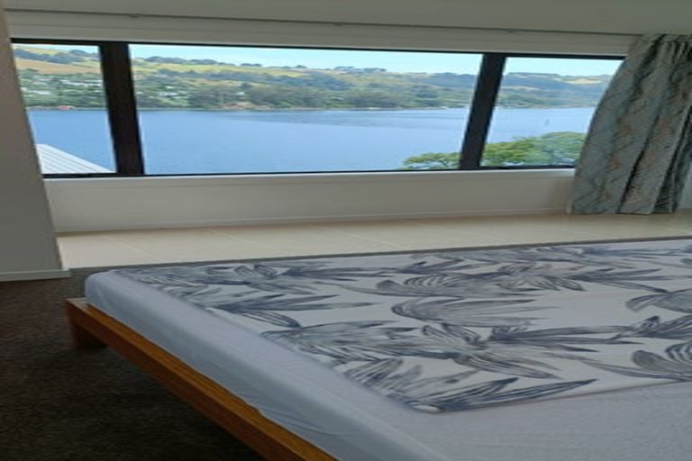 Photo of property in 4 Bewley Avenue, Macandrew Bay, Dunedin, 9014