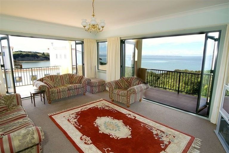 Photo of property in 51 Clansman Terrace, Gulf Harbour, Whangaparaoa, 0930